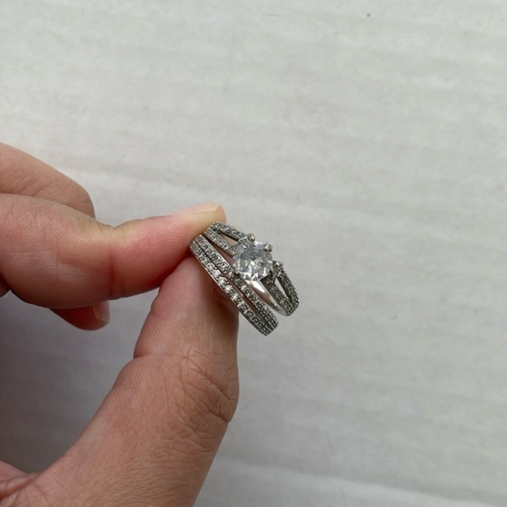2-Pc Round Cut Bridal Ring Set Sparkling Clear Stone